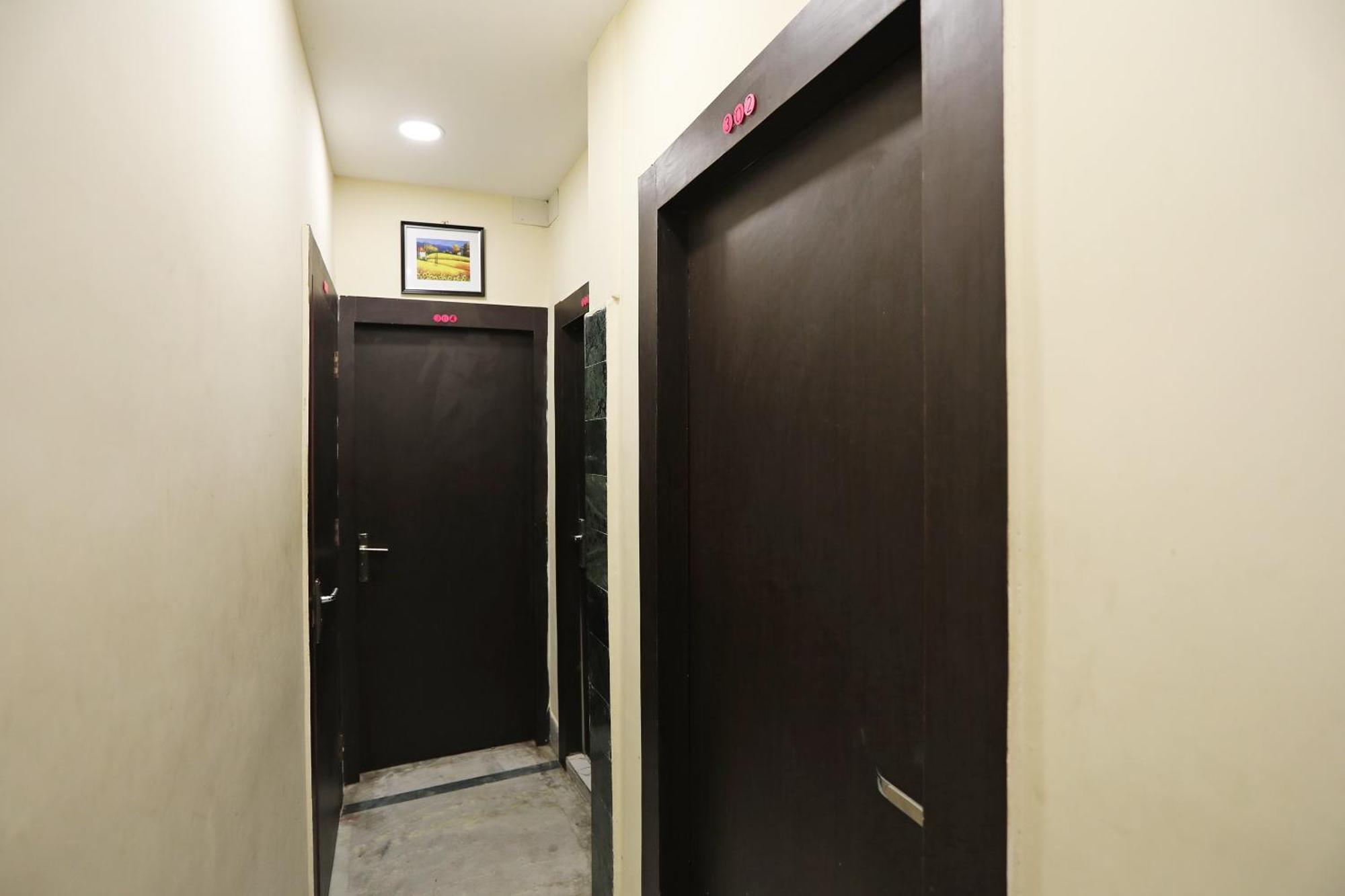 Hotel O Chinar Dum Dum エクステリア 写真